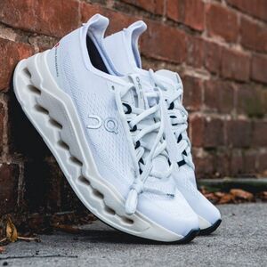 New On Cloudsurfer Max Road-Running Shoes - Women's White/White 9.5 US 41.5 EUR